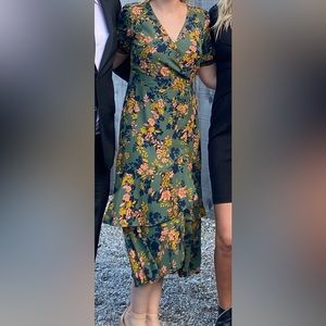 Nanette Lepore Dress tea/midi length size 10 EUC